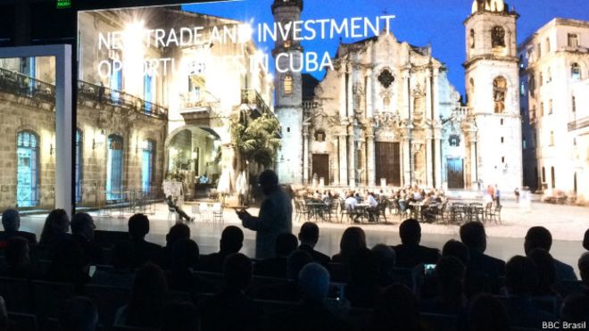 Estreante em cúpula, Cuba faz ofensiva a empresários